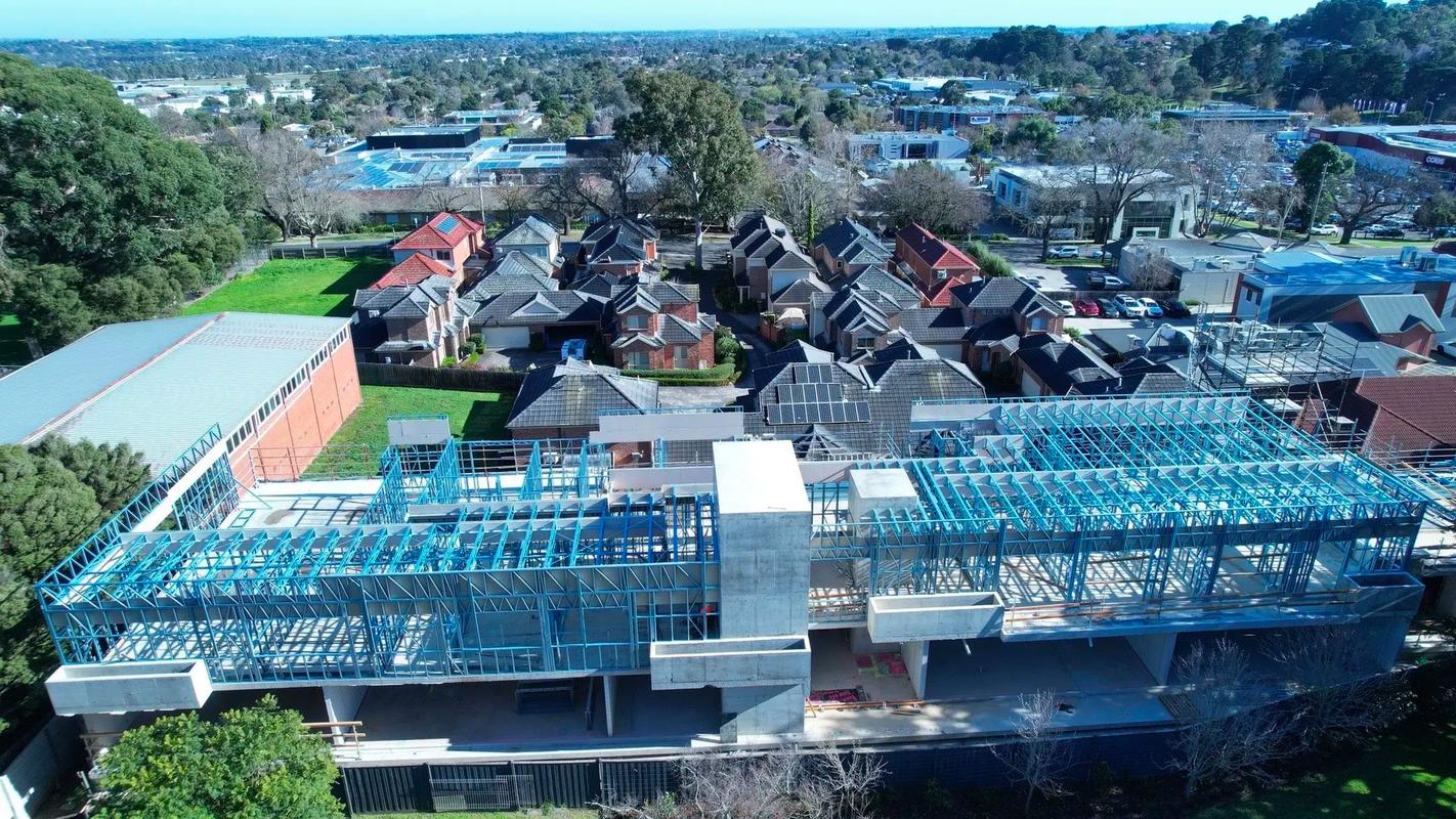 装配式建筑之美 轻钢别墅与现代轻质建筑材料的革新